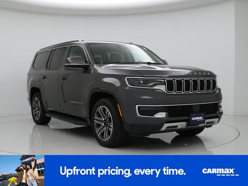 Gray 2022 Jeep Wagoneer Series III