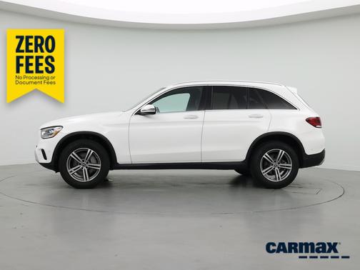 White 2022 Mercedes-Benz GLC 300