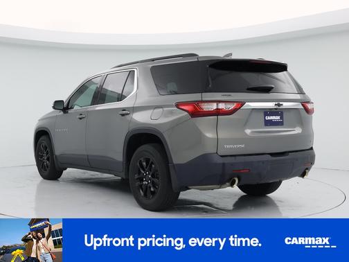 Gray 2019 Chevrolet Traverse LT