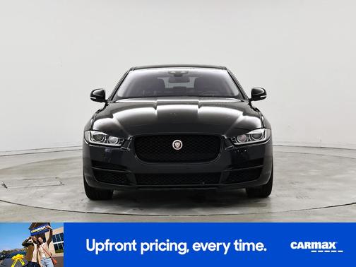2017 Jaguar XE Prestige