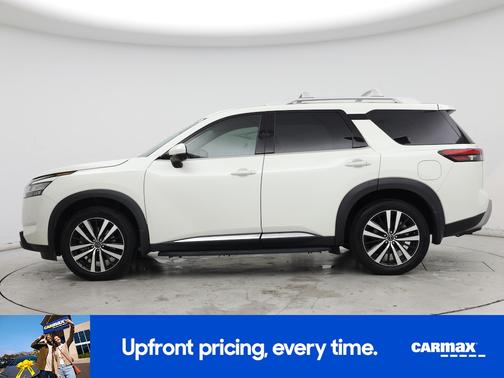 2023 Nissan Pathfinder Platinum
