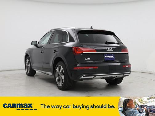 2022 Audi Q5 Premium Plus