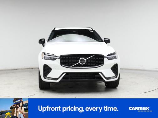 2025 Volvo XC60 B5 Ultra