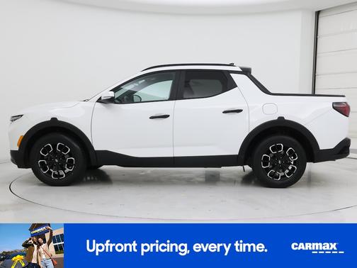 White 2022 Hyundai SANTA CRUZ SEL Premium