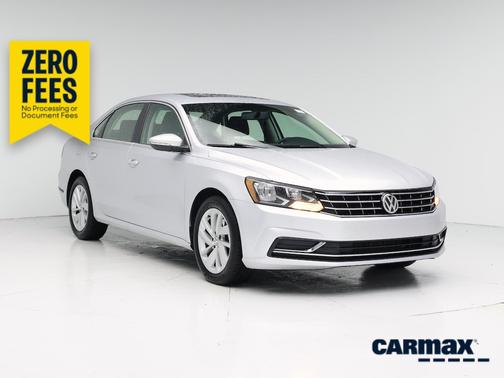 Silver 2018 Volkswagen Passat SE