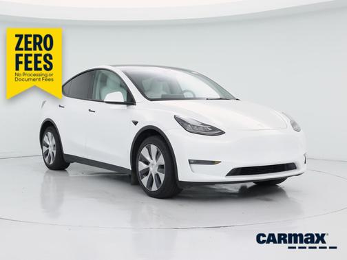 White 2023 Tesla Model Y Long Range