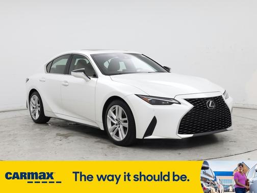 2023 Lexus IS 300