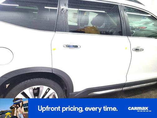 White 2022 Subaru Ascent Touring