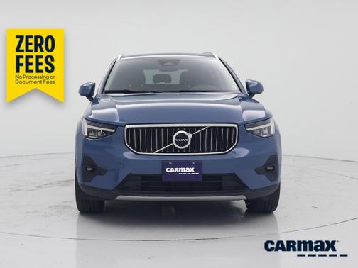 Blue 2023 Volvo XC40 B5 Plus Bright Theme