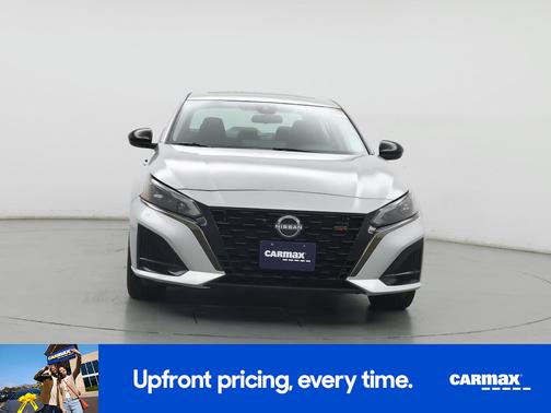 Silver 2024 Nissan Altima SR