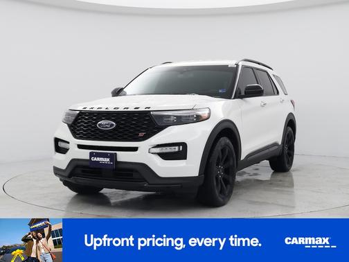 White 2022 Ford Explorer ST