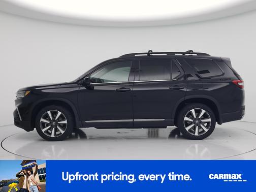 Black 2024 Honda Pilot Touring