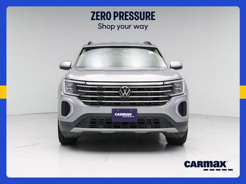 Gray 2024 Volkswagen Atlas SE w/Tech