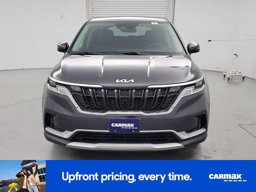 2023 Kia Carnival LX Seat Package