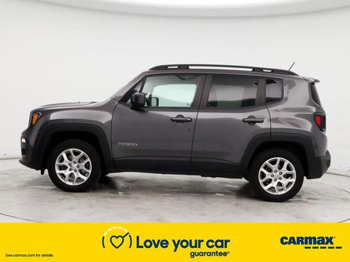 Photo 3 of 25 of 2016 Jeep Renegade Latitude