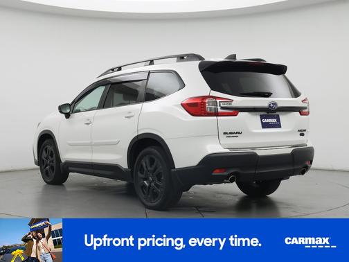 White 2024 Subaru Ascent Onyx Edition