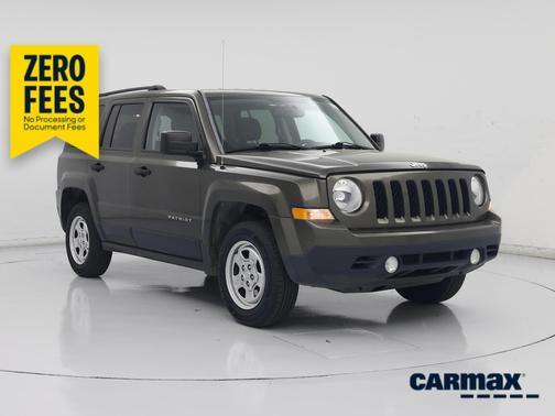 Green 2016 Jeep Patriot Sport