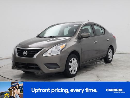 2016 Nissan Versa SV