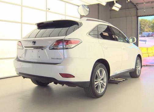 Starfire Pearl 2015 Lexus RX 450h Base