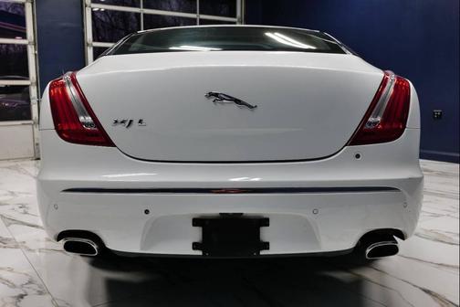 2012 Jaguar XJ L Portfolio