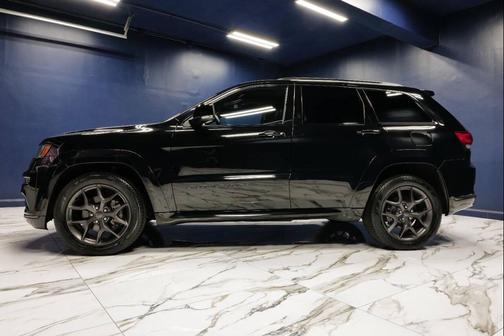 Diamond Black Crystal Pearlcoat 2019 Jeep Grand Cherokee Limited X