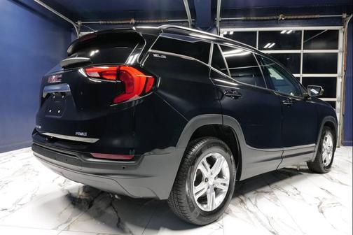 Ebony Twilight Metallic 2020 GMC Terrain SLE
