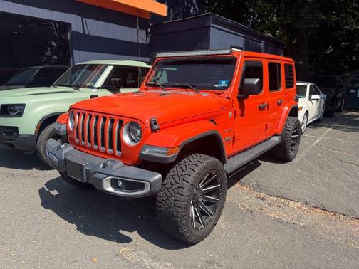 2020 Jeep Wrangler Unlimited Sahara