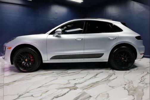 2017 Porsche Macan GTS