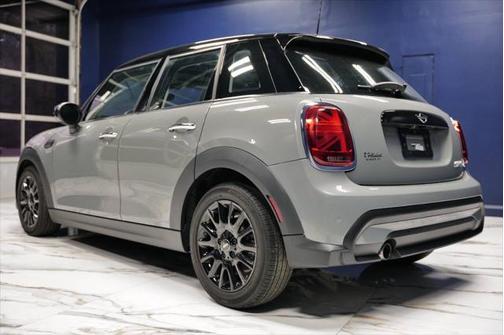 2022 MINI Hardtop Cooper