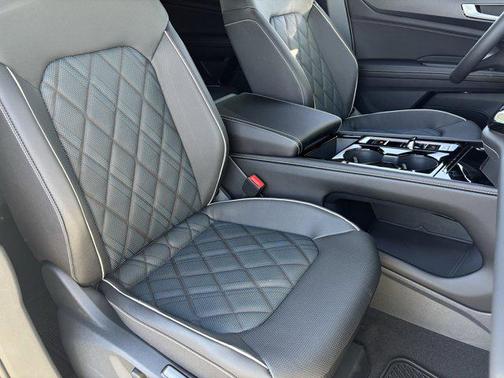 2026 Volkswagen Atlas Cross Sport 2.0T SEL Premium