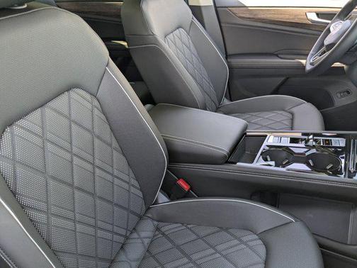 2026 Volkswagen Atlas 2.0T SEL Premium R-Line 4MOTION