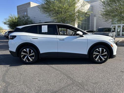 White 2024 Volkswagen ID.4 Standard