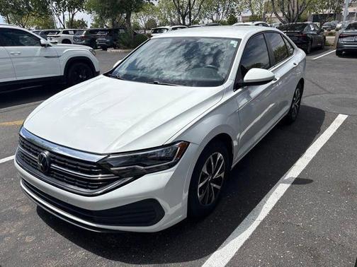 Pure White 2024 Volkswagen Jetta 1.5T S