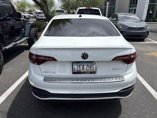 Pure White 2024 Volkswagen Jetta 1.5T S