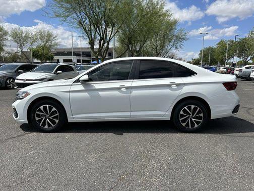 Pure White 2024 Volkswagen Jetta 1.5T S