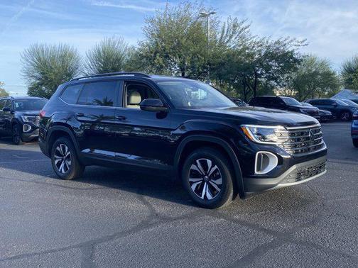 2025 Volkswagen Atlas 2.0T SE