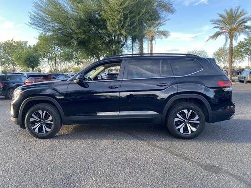 2025 Volkswagen Atlas 2.0T SE