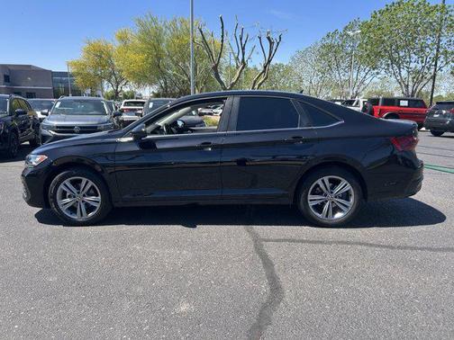 2024 Volkswagen Jetta 1.5T SE