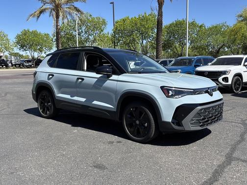 Monument Gray w/Dp Blk Rf 2026 Volkswagen Taos SE Black