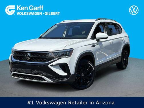 Pure White 2023 Volkswagen Taos 1.5T SE