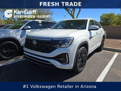 Opal White Pearl 2024 Volkswagen Atlas Cross Sport 2.0T SEL