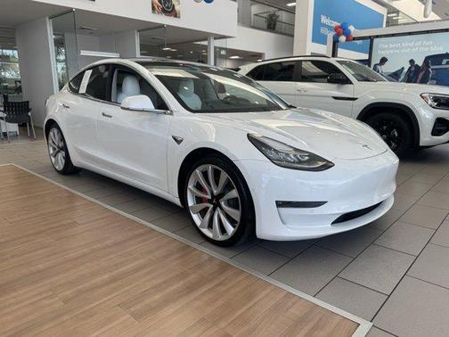 2019 Tesla Model 3 Long Range