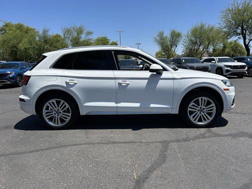 Ibis White 2018 Audi Q5 2.0T Prestige