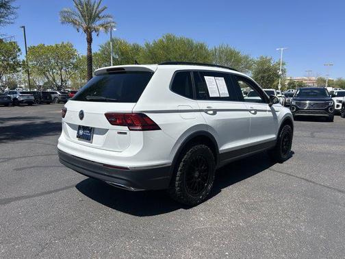 2020 Volkswagen Tiguan 2.0T SE 4MOTION