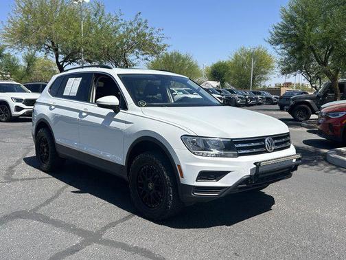2020 Volkswagen Tiguan 2.0T SE 4MOTION