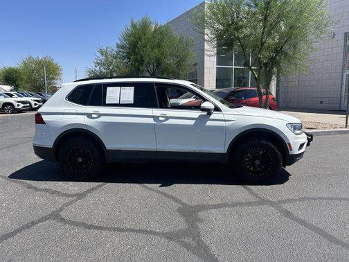 2020 Volkswagen Tiguan 2.0T SE 4MOTION