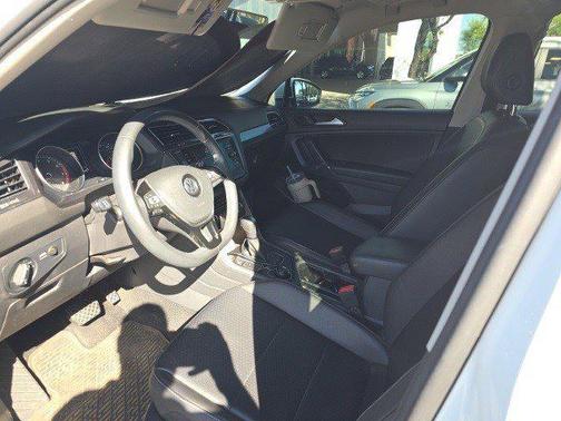 2020 Volkswagen Tiguan 2.0T SE 4MOTION