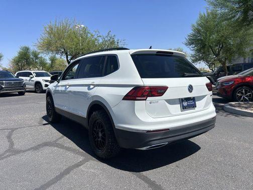 2020 Volkswagen Tiguan 2.0T SE 4MOTION