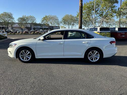 2020 Volkswagen Passat 2.0T SE