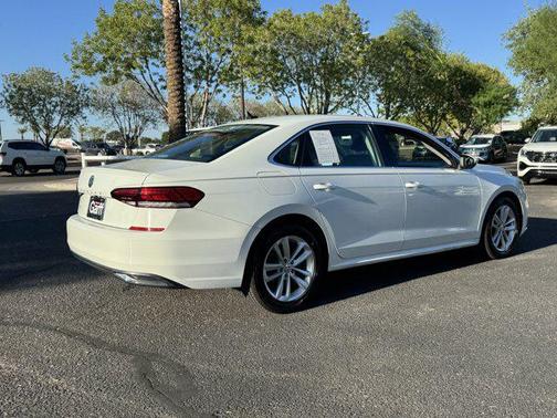 2020 Volkswagen Passat 2.0T SE
